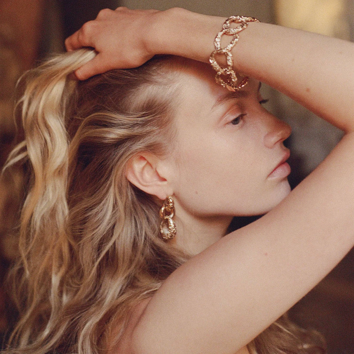 Mira 3 Gold Earrings