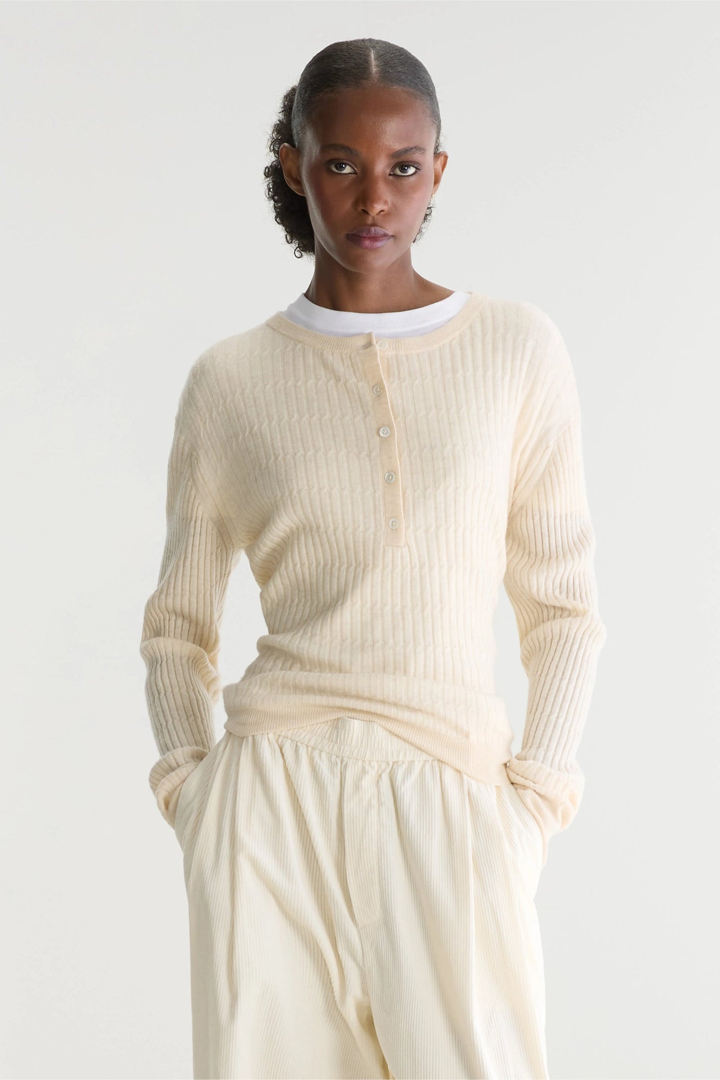 Aryro Sweater