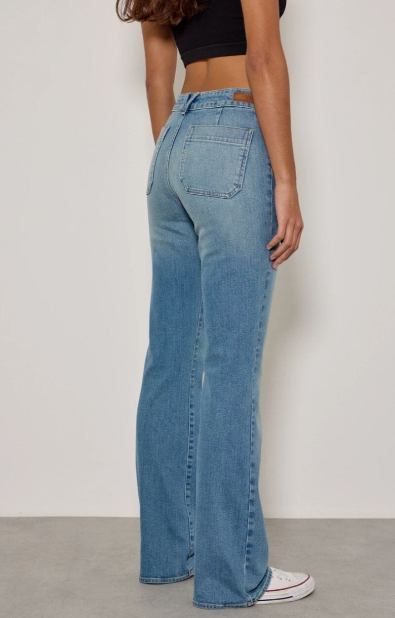LUNA FLARED JEANS