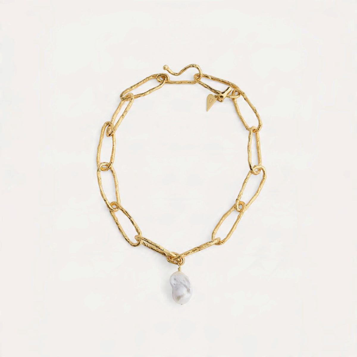 Sculpture Necklace with Pearl 15163 Pearl