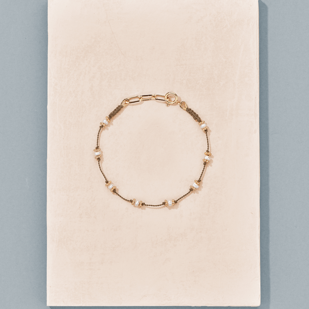 Lotus Bracelet Beige & Pearl
