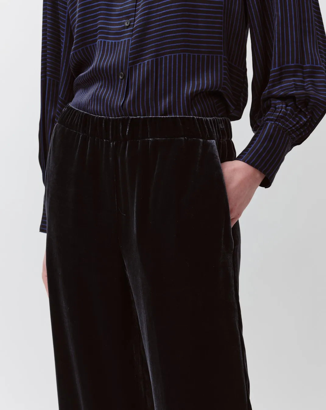 Portorico Velvet Pants Charcoal – Diega