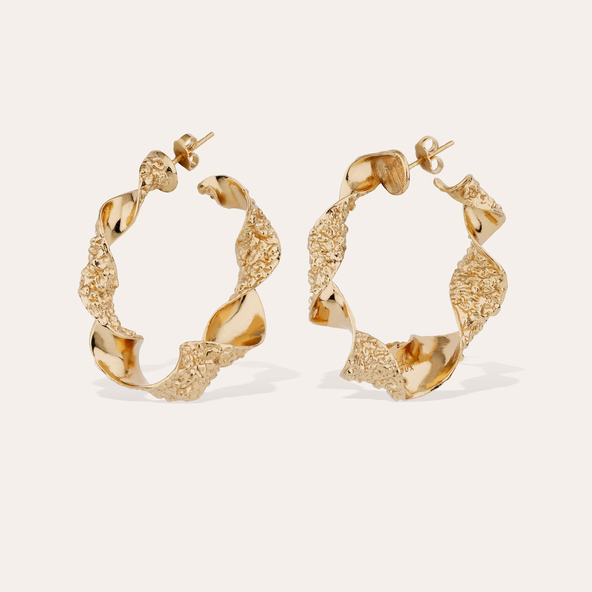Mira Torsade Medium Hoop Earrings Gold