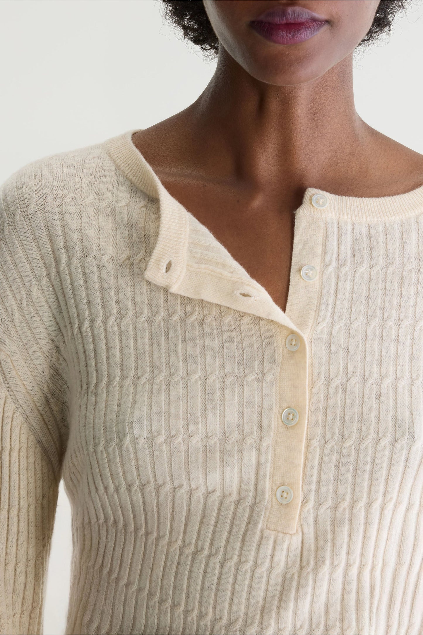 Aryro Sweater