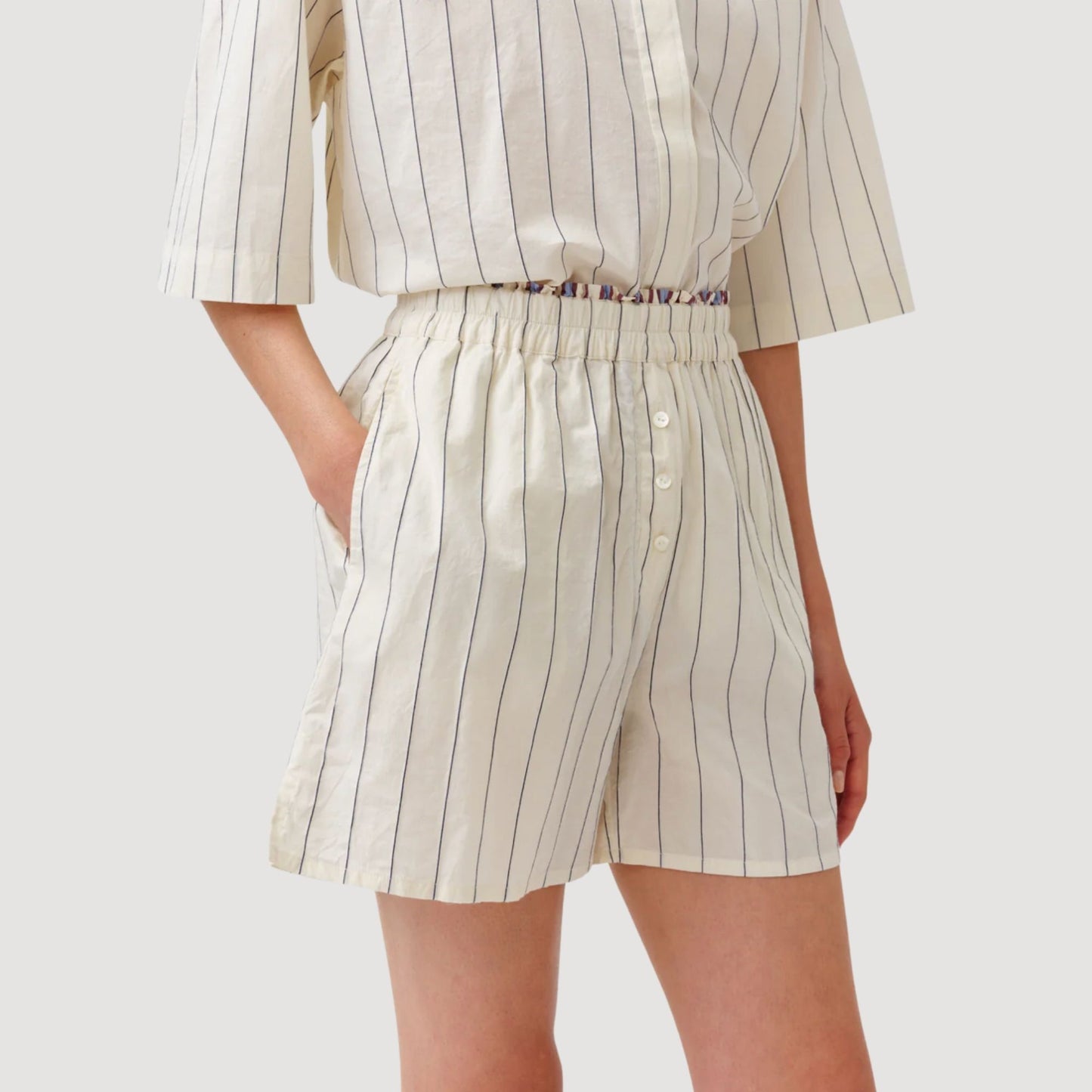 Caleco Short