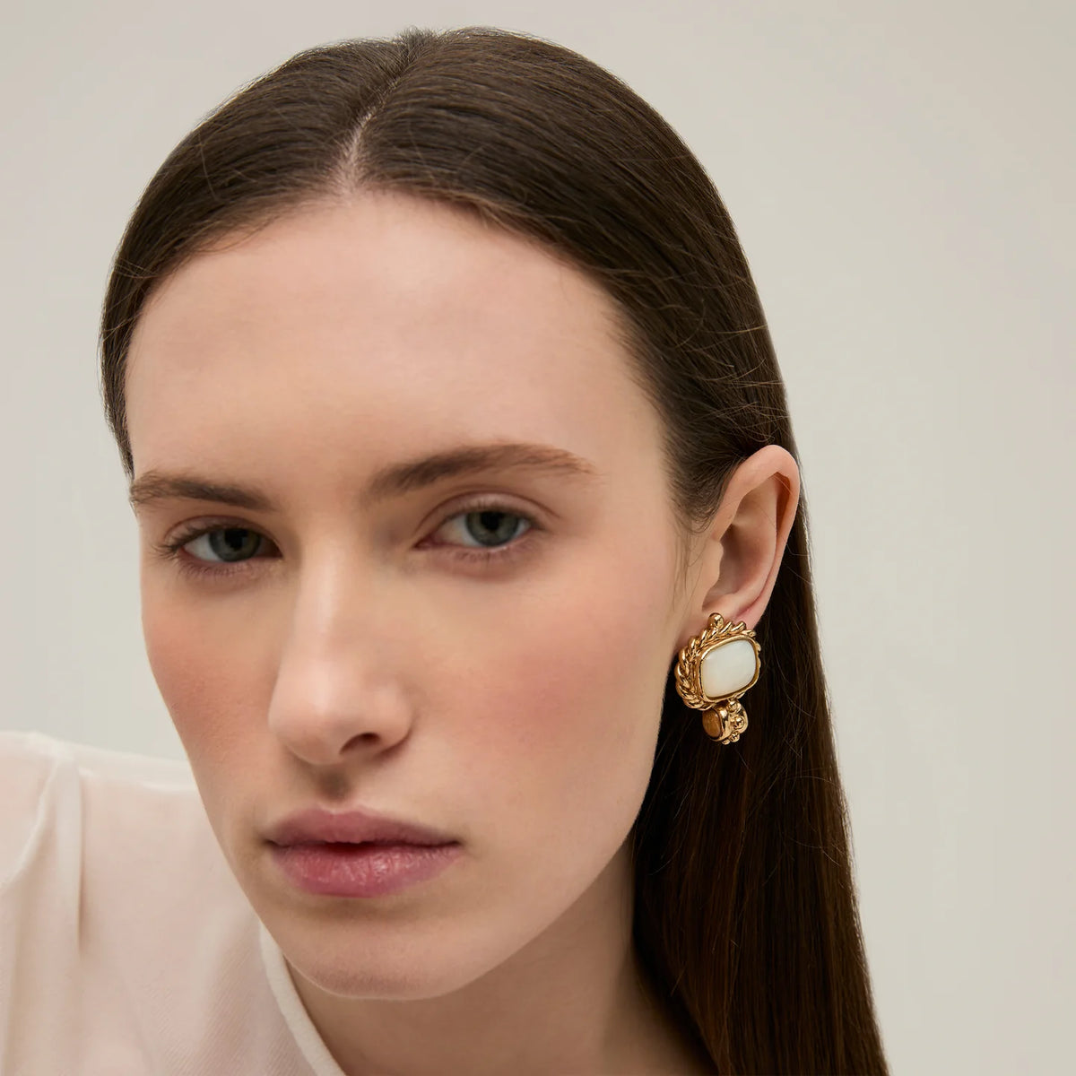 Amarante Pearl Earrings