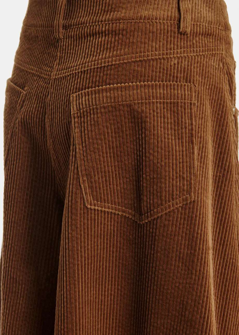 Kigi Corduroy Bermuda Brown Sugar – Essentiel Antwerp