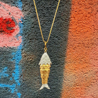 FISH NECKLACE DIAMOND