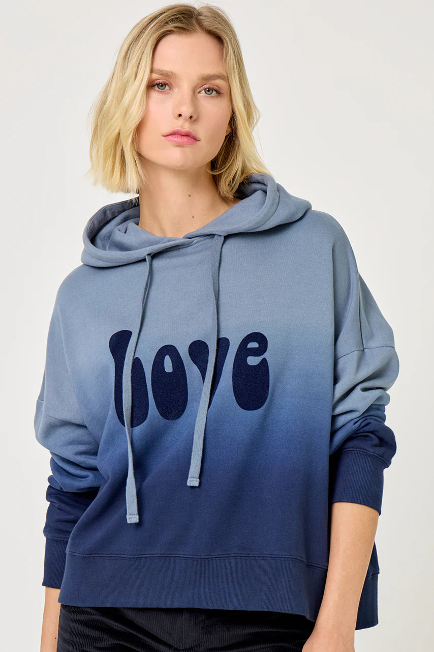 LOVE SWEATSHIRT