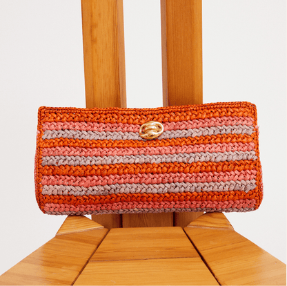 UPTOWN RAFFIA CLUTCH RUST