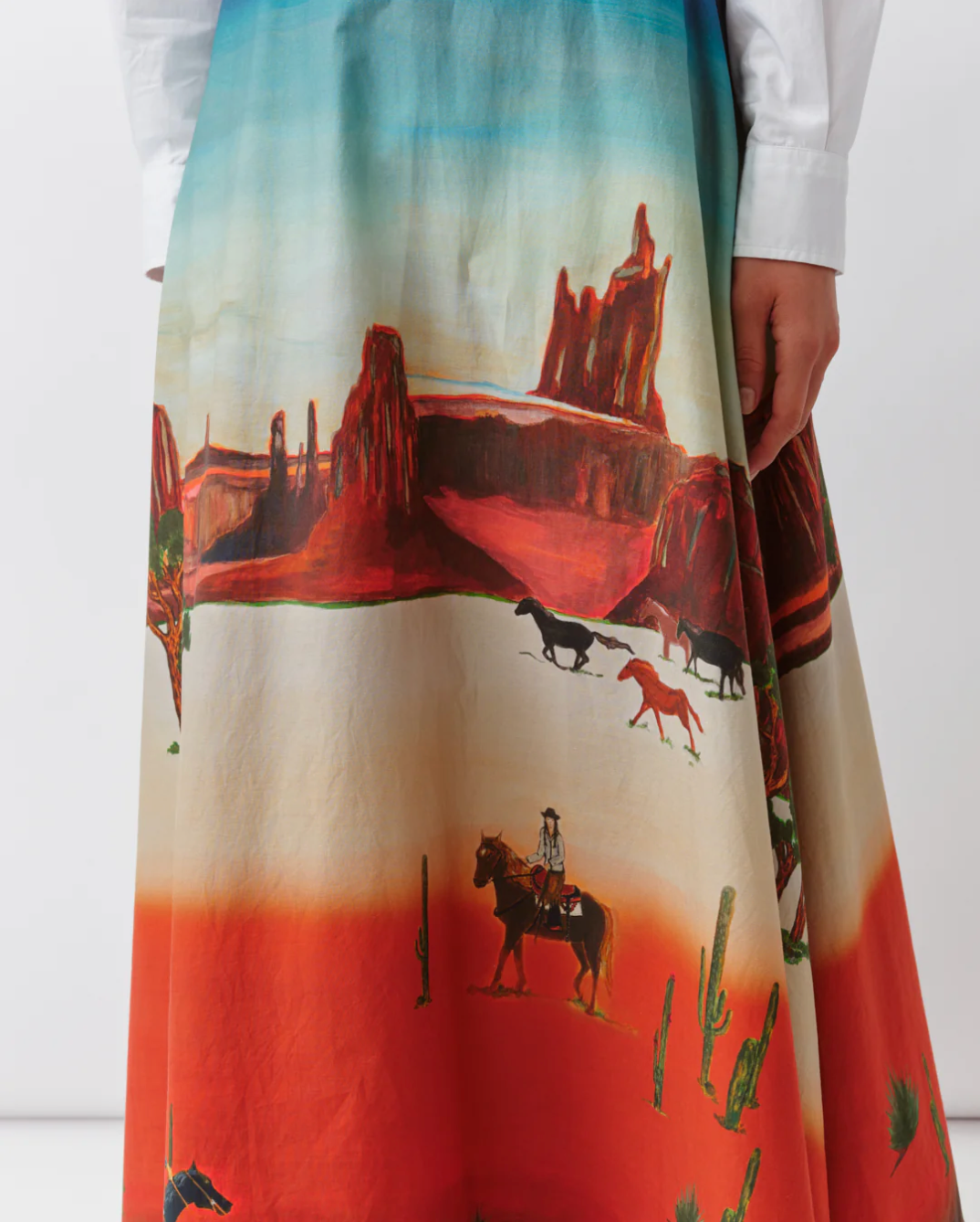Jinio Skirt