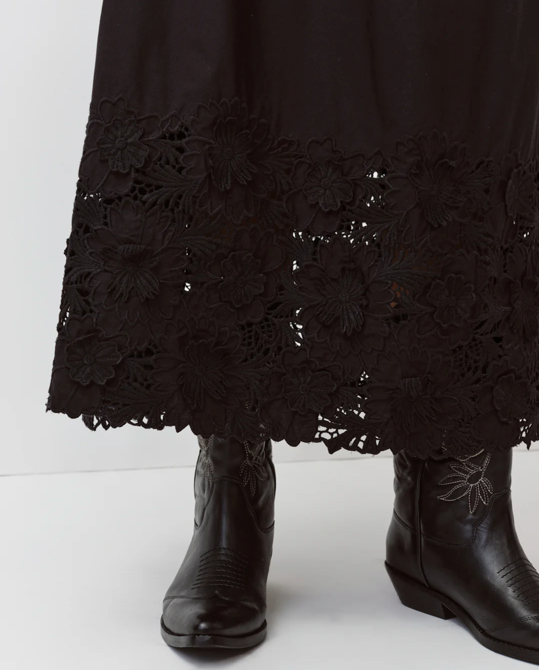 Jawamo Skirt Black