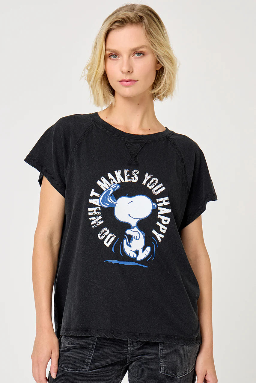 HAPPY SNOOPY T-SHIRT DARK