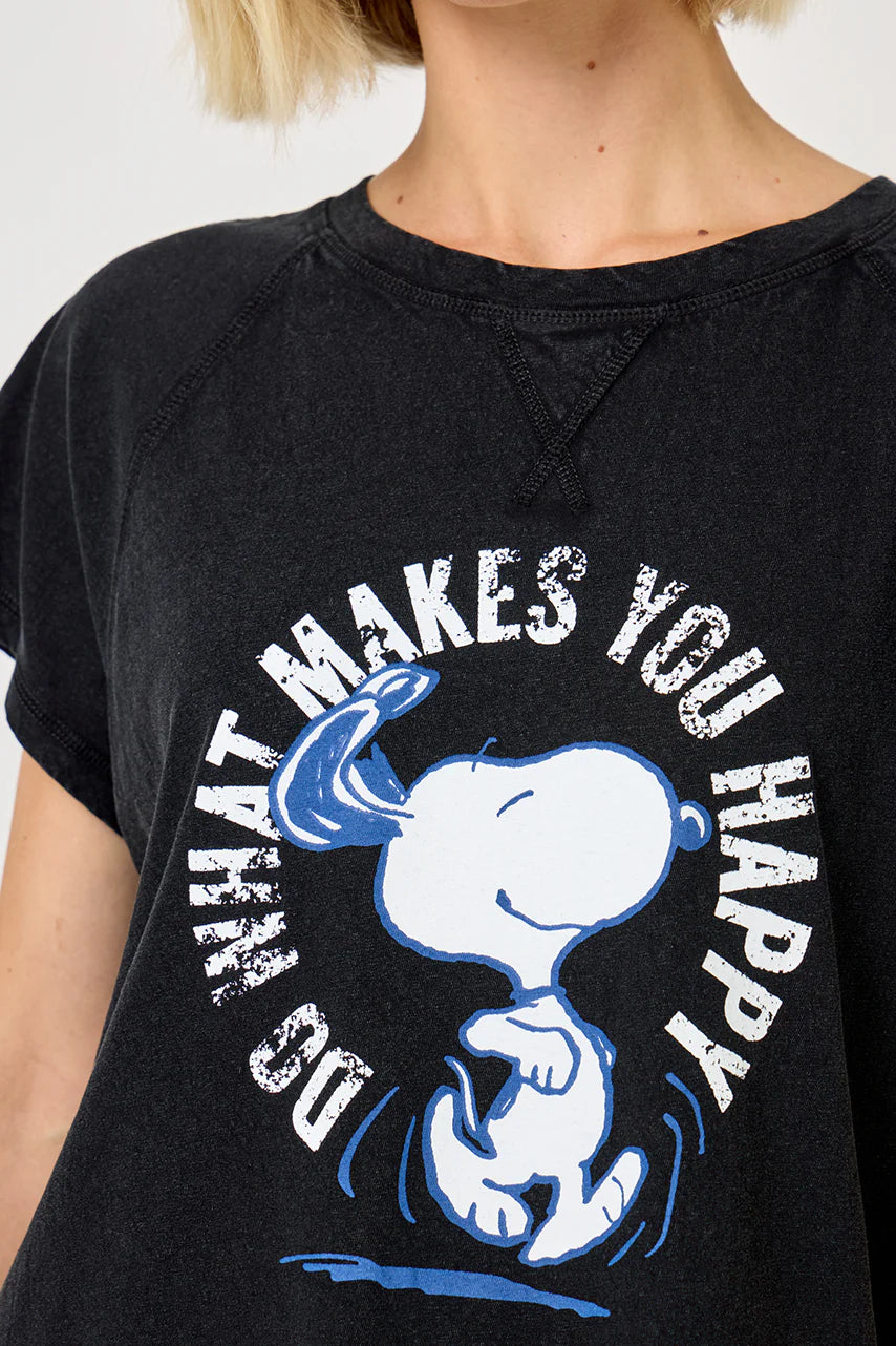 HAPPY SNOOPY T-SHIRT DARK
