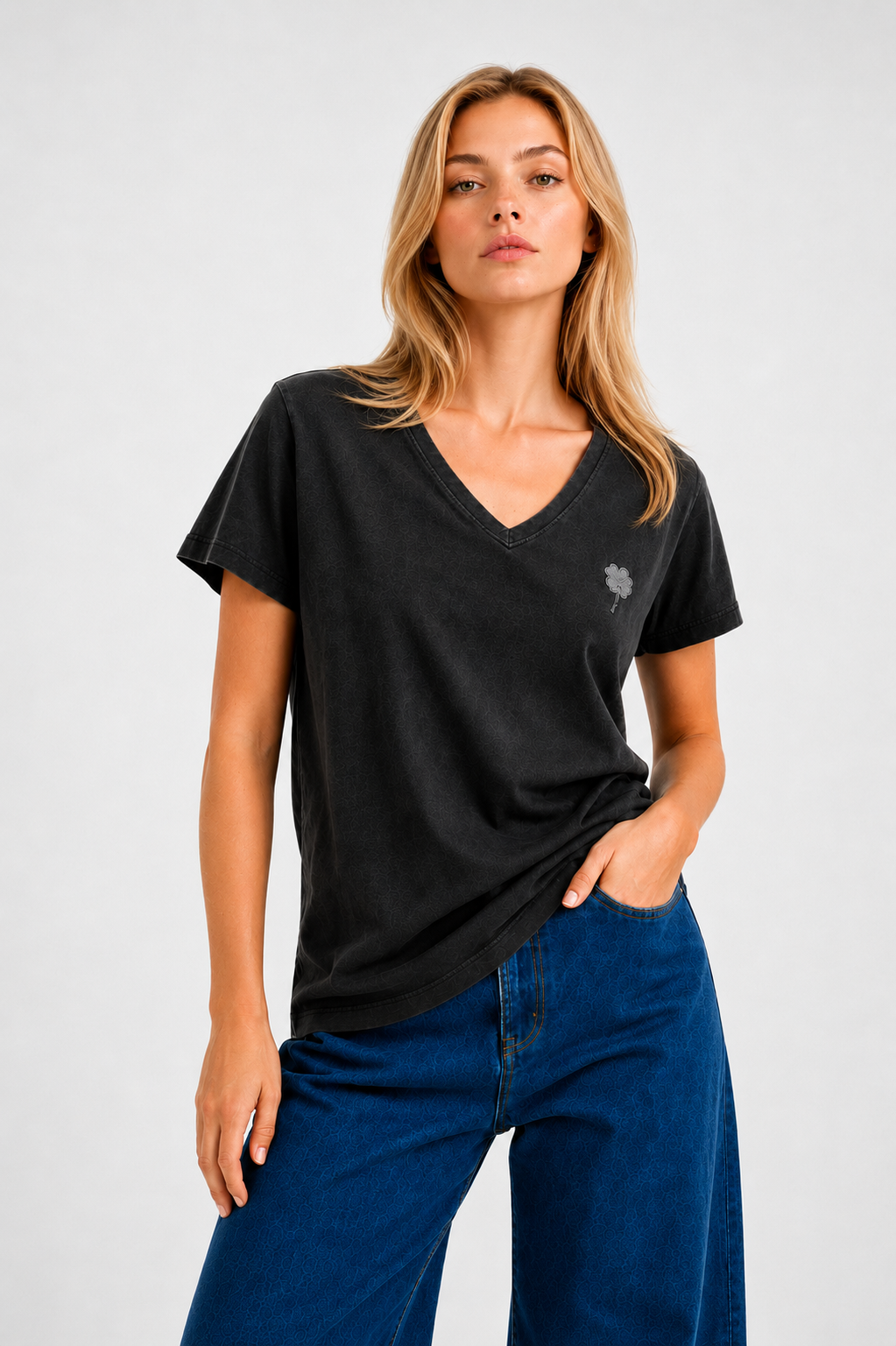 Clover T-Shirt Night – FIVE