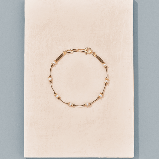 Lotus Bracelet Beige & Pearl