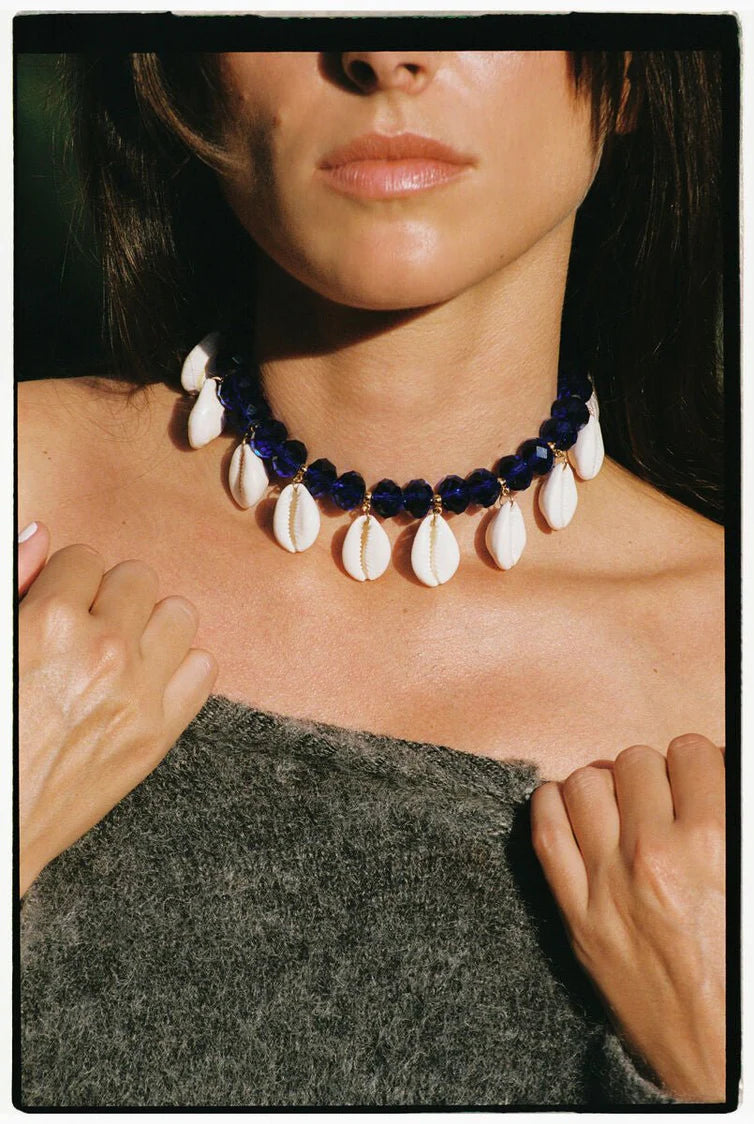 BLUE & SHELL NECKLACE