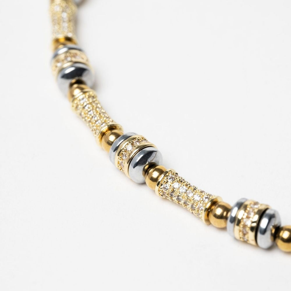 Dust Necklace
