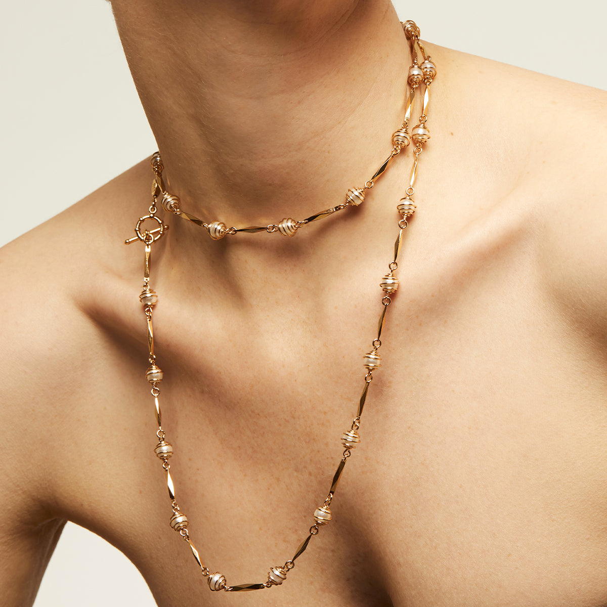Perla Long Necklace Gold