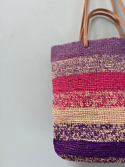 FLARE RAFFIA BAG