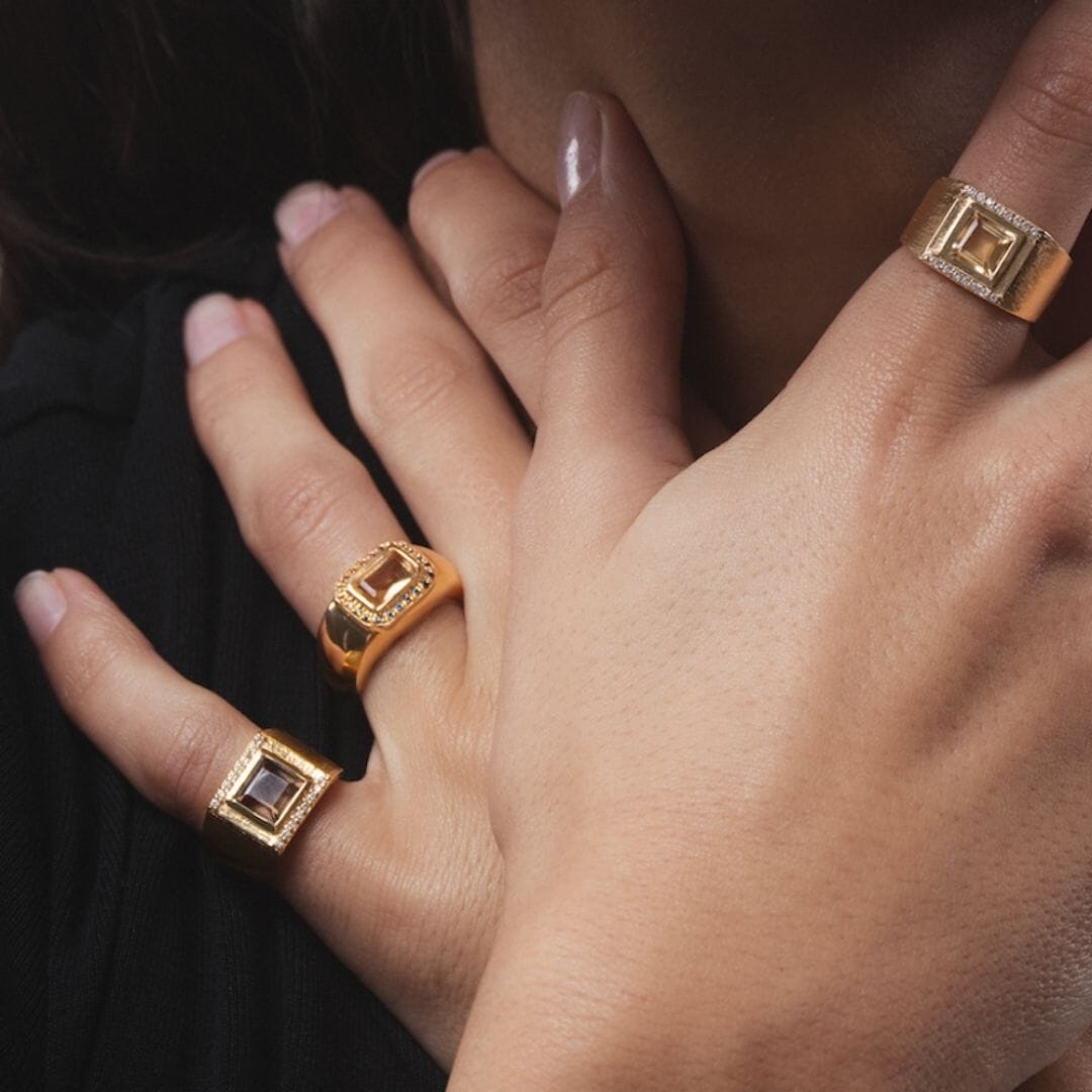 PAT PINKY RING QUARTZ