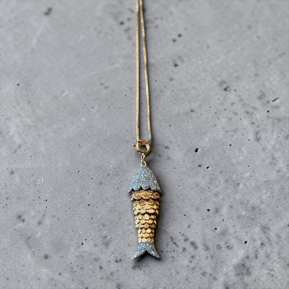 Lucky Fish Necklace Silver