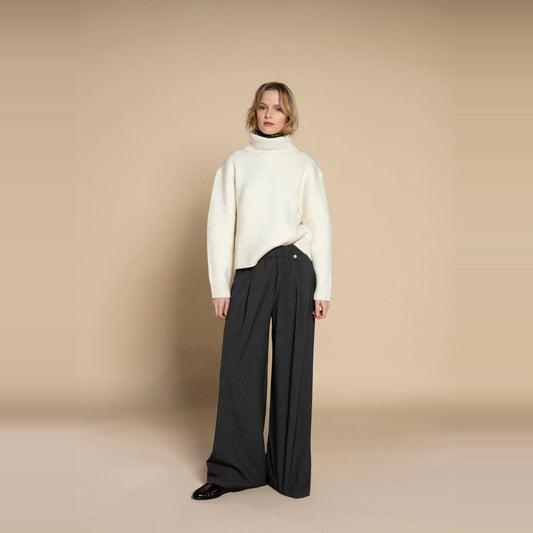 Myths Wide Pleated Trousers Black