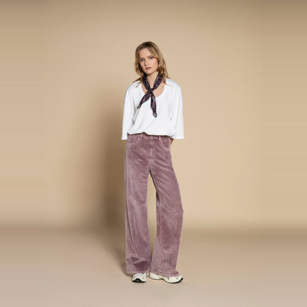 Myths Wide Corduroy Jeans Mauve